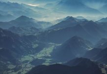 【课堂笔谈】何为两行——从中、西自然观出发的理论探源